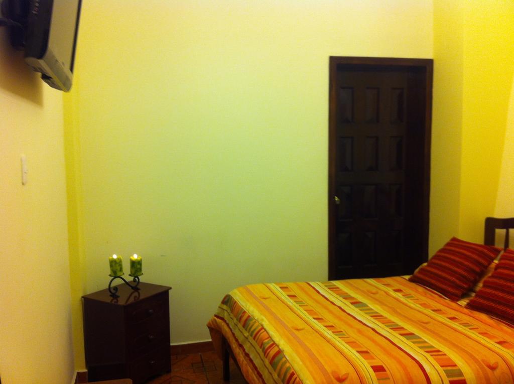 Hotel Margarita 2 Quito Rum bild