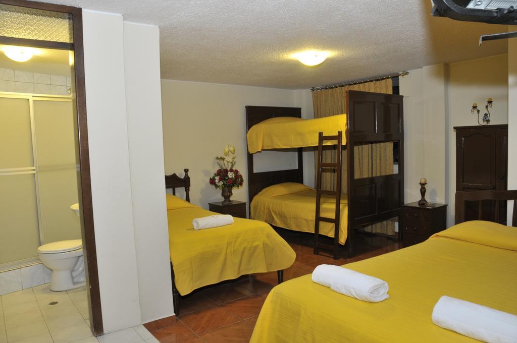 Hotel Margarita 2 Quito Rum bild