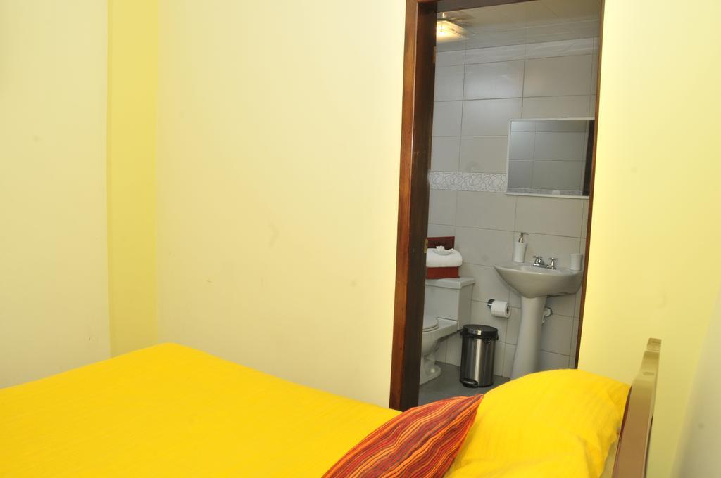Hotel Margarita 2 Quito Rum bild